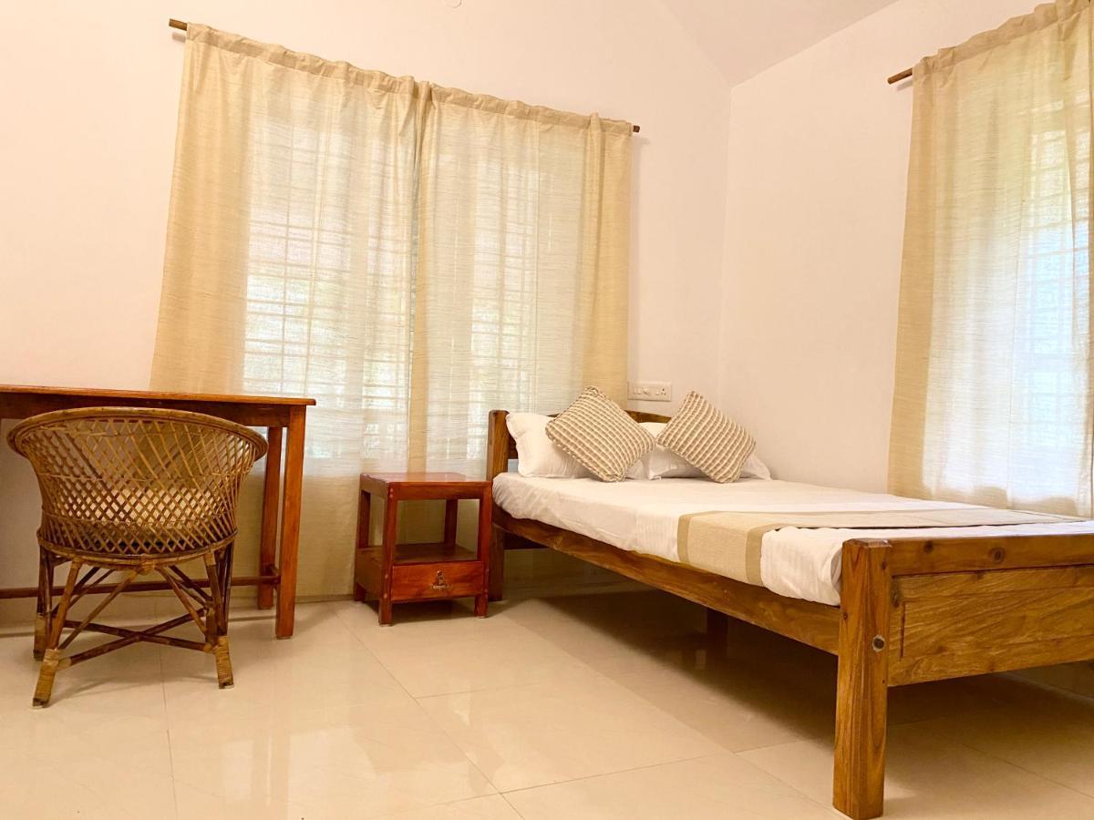 Tattwamasi Ayuryoga Hotel Varkala Bagian luar foto