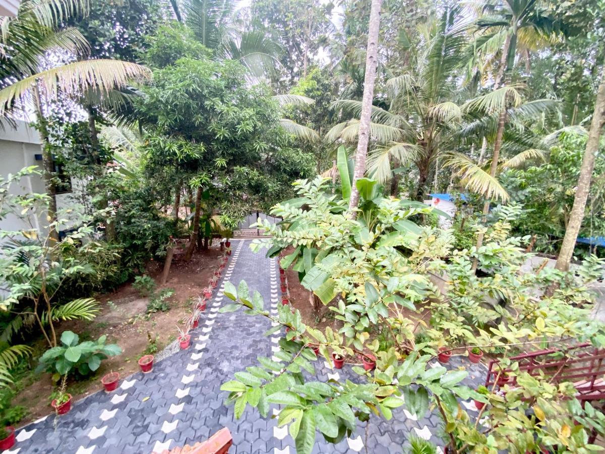Tattwamasi Ayuryoga Hotel Varkala Bagian luar foto